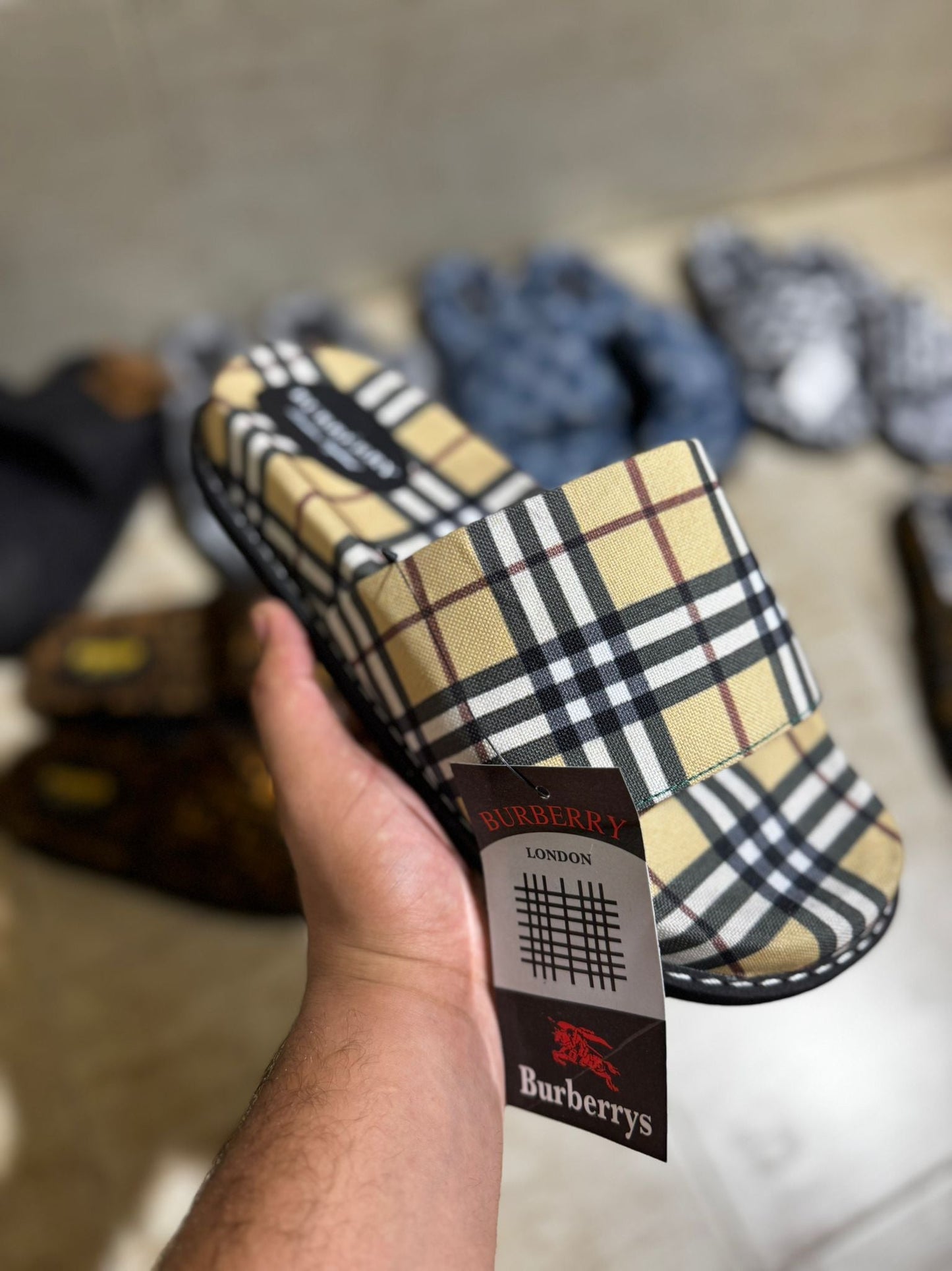 Chanclas Burberry
