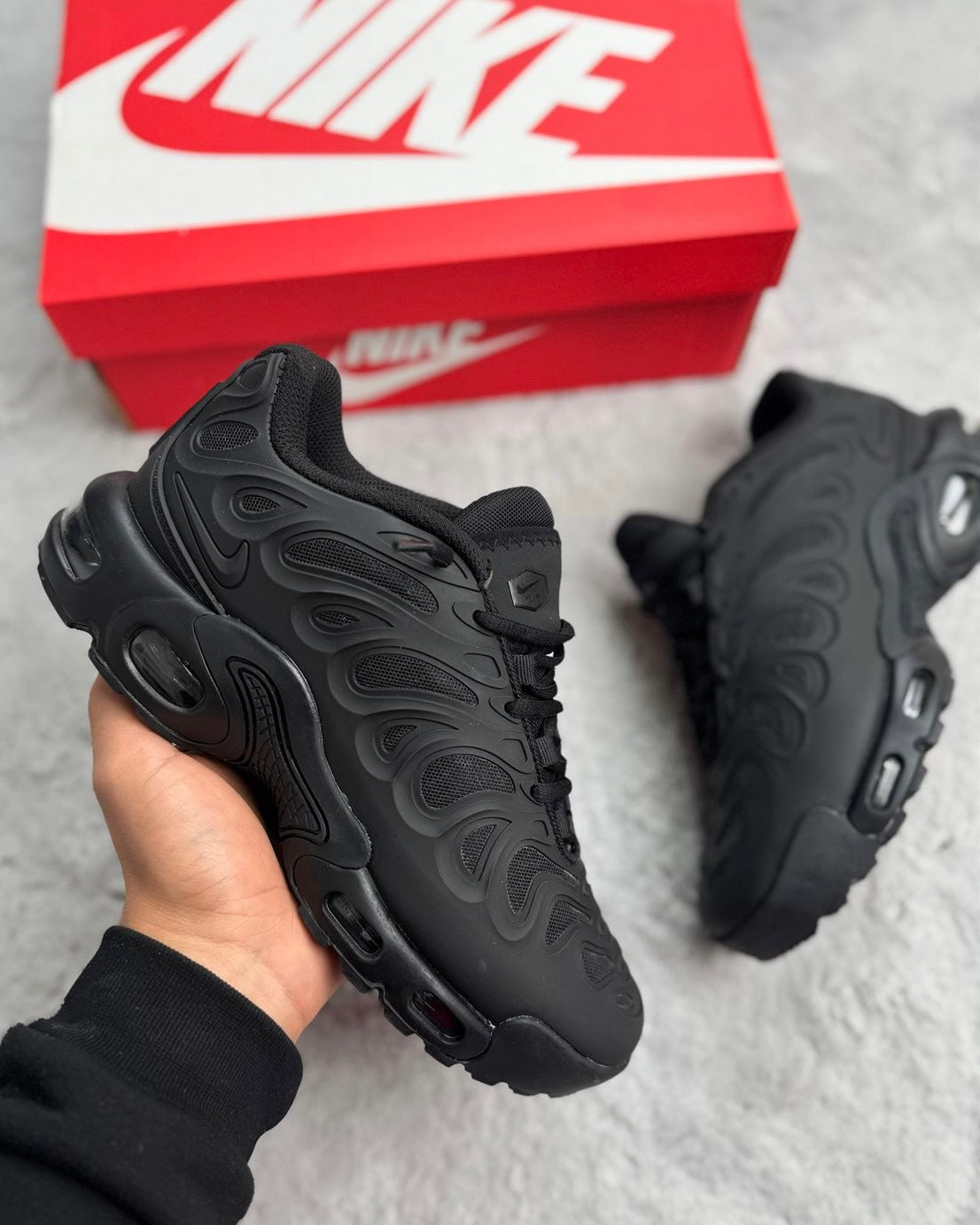 Nike Air Max Plus Drift Black