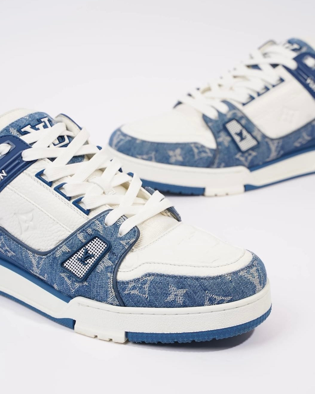 Louis Vuitton Trainer Blue