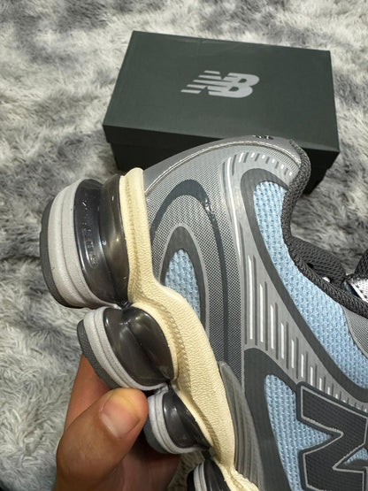 New Balance Absorb 2000