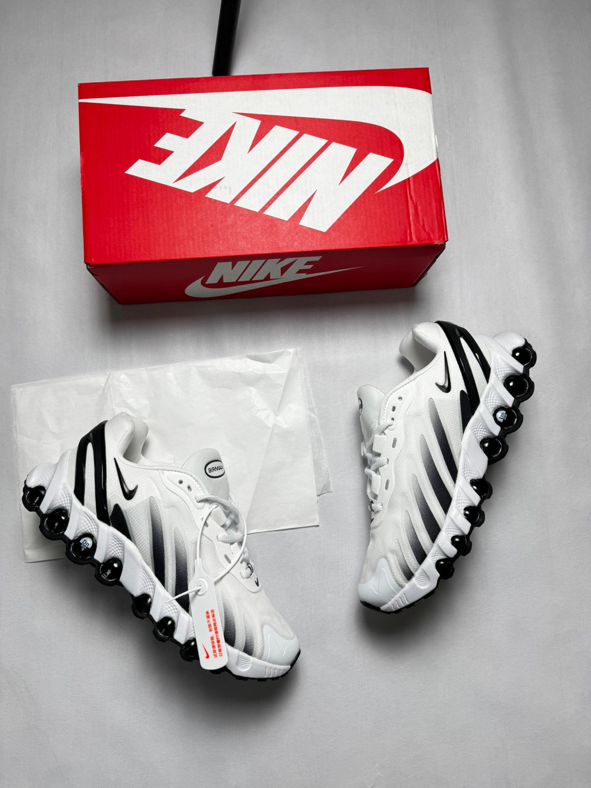 Nike Air Max DN 2026 White And Black