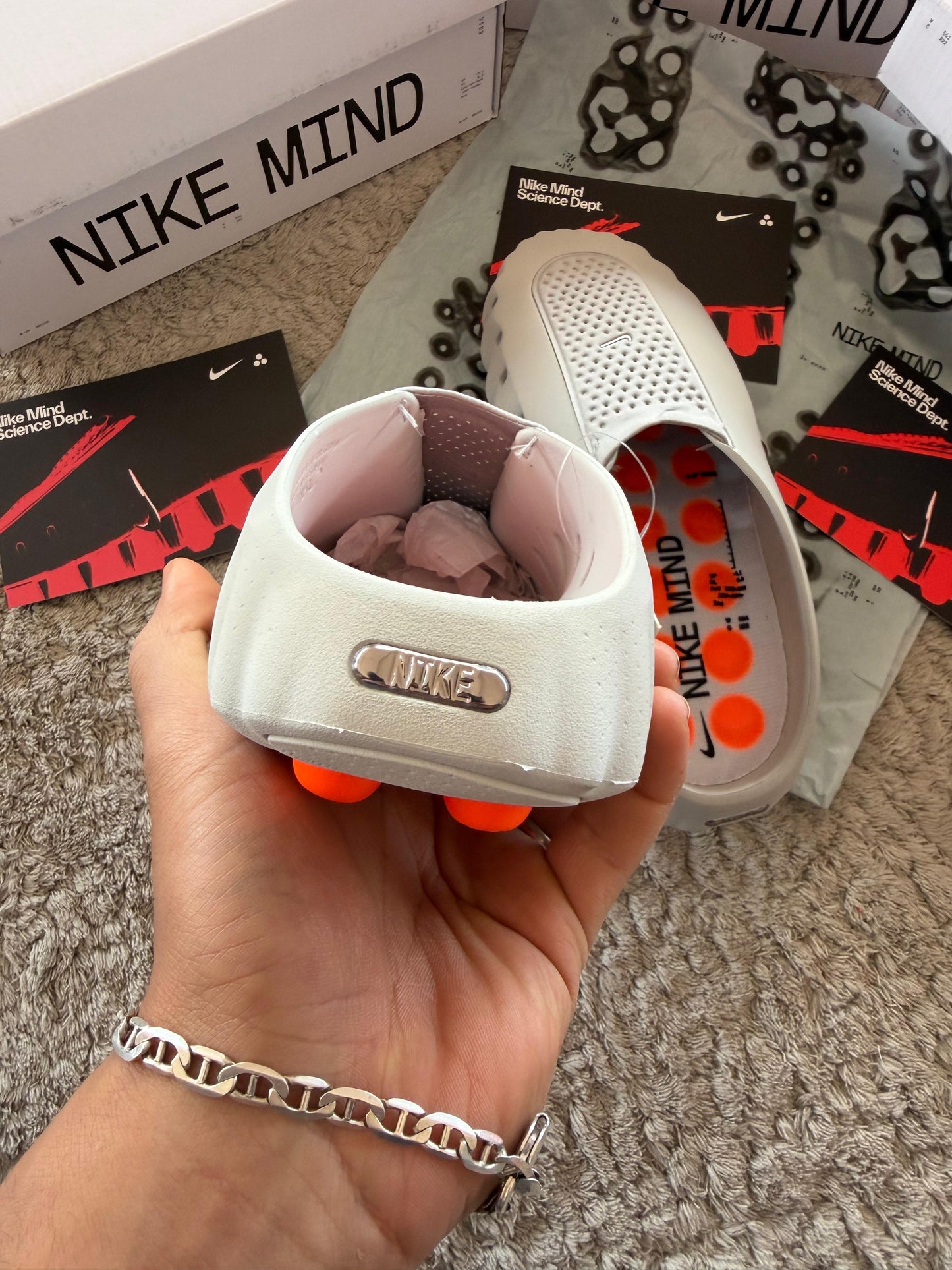 Nike Mind -001 Grey