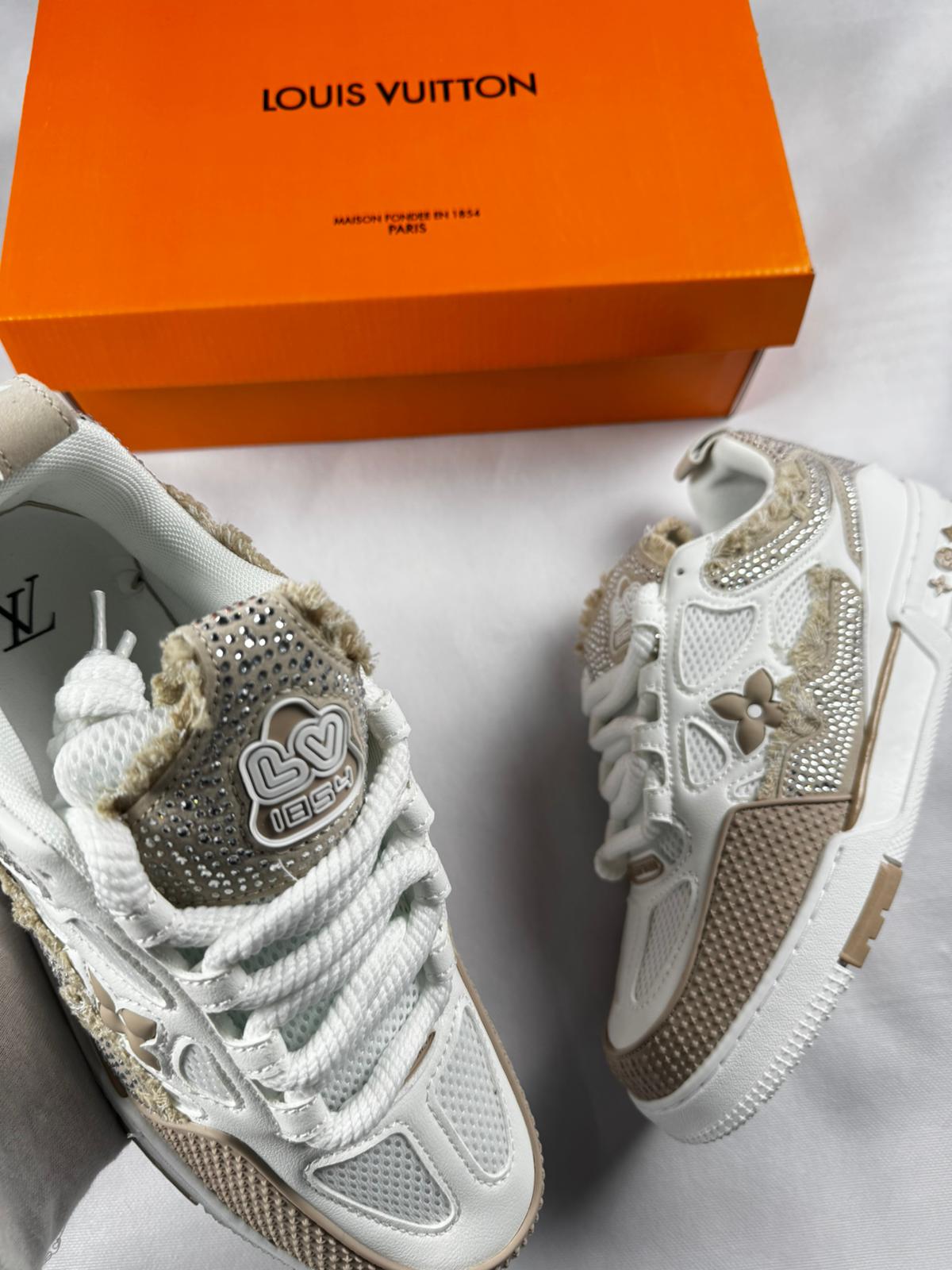 Louis Vuitton Skate Brown Shiny Stones