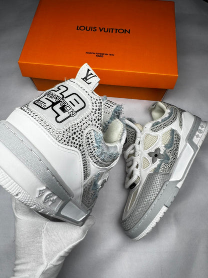 Louis Vuitton Skate Shiny Gray Stones