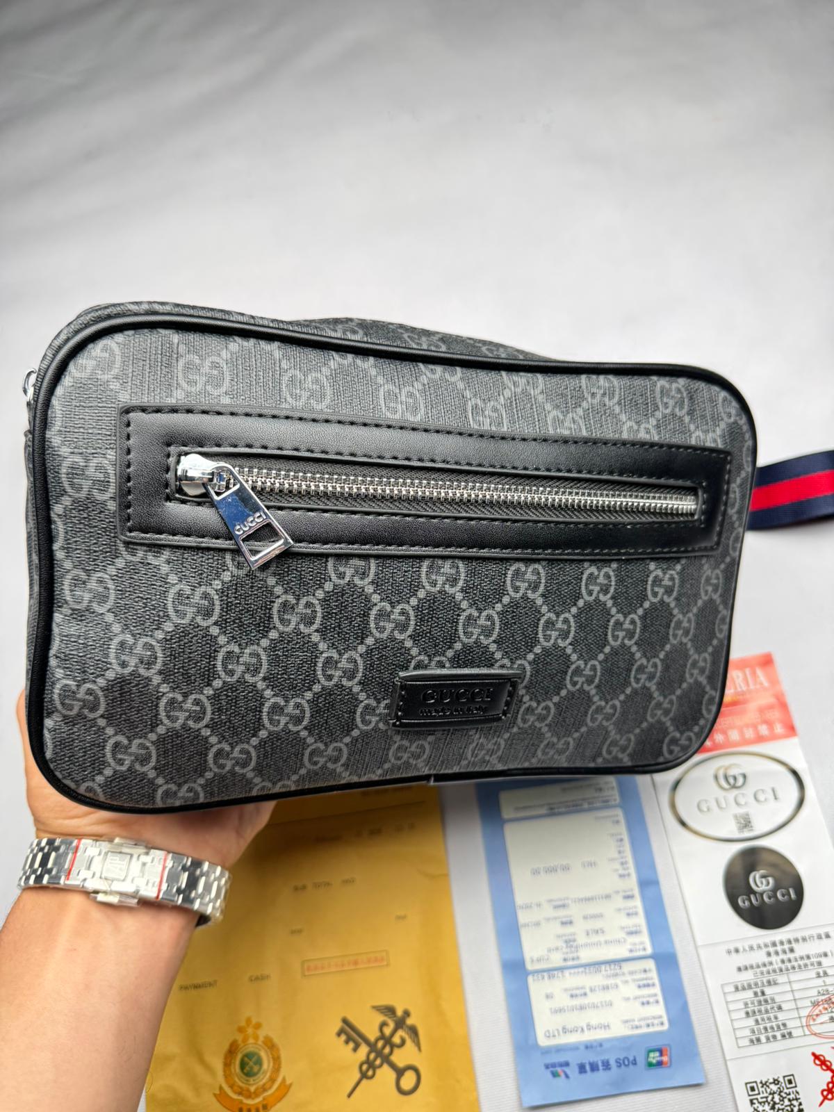 Riñonera Gucci Belt Bag GG Supreme Negro