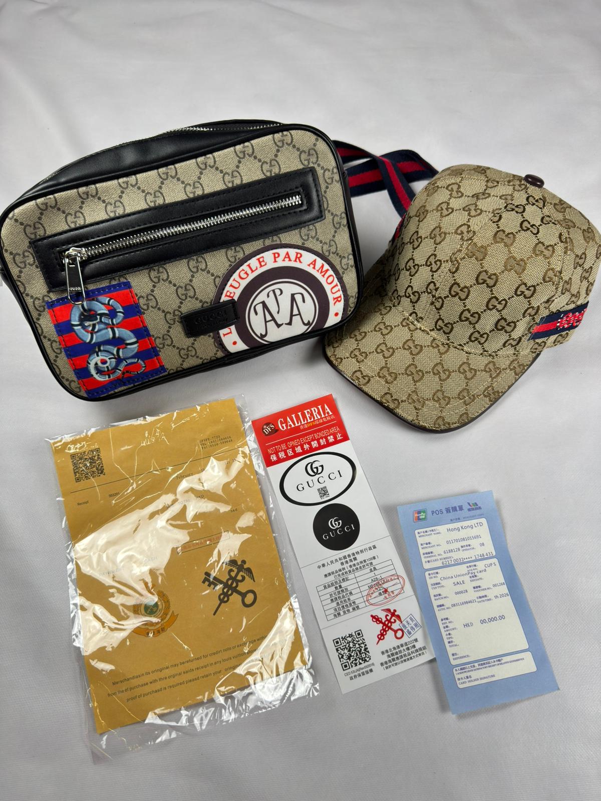 Pack Bolso Cruzado + Gorra  Beige con Parches