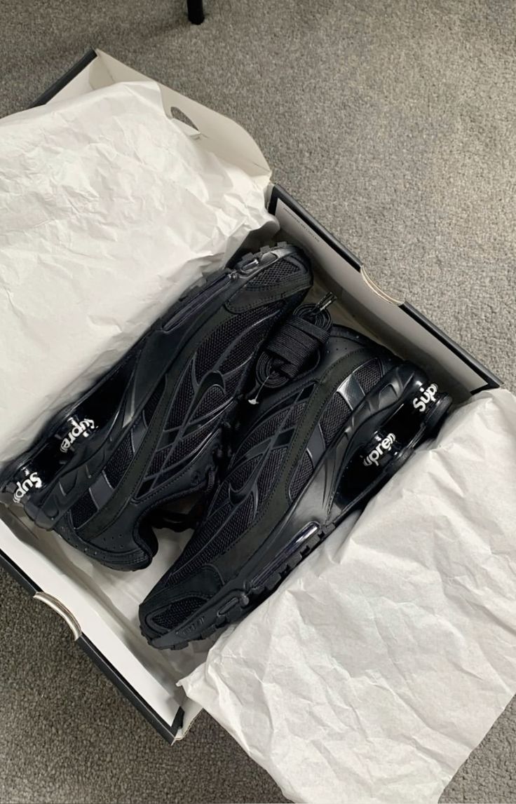 Nike Shox Ride 2 SP x Supreme